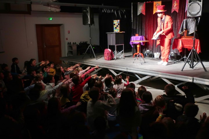 Spectacle-de-magie-noel