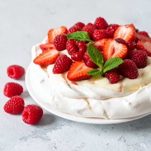 Pavlova aux fruits rouges