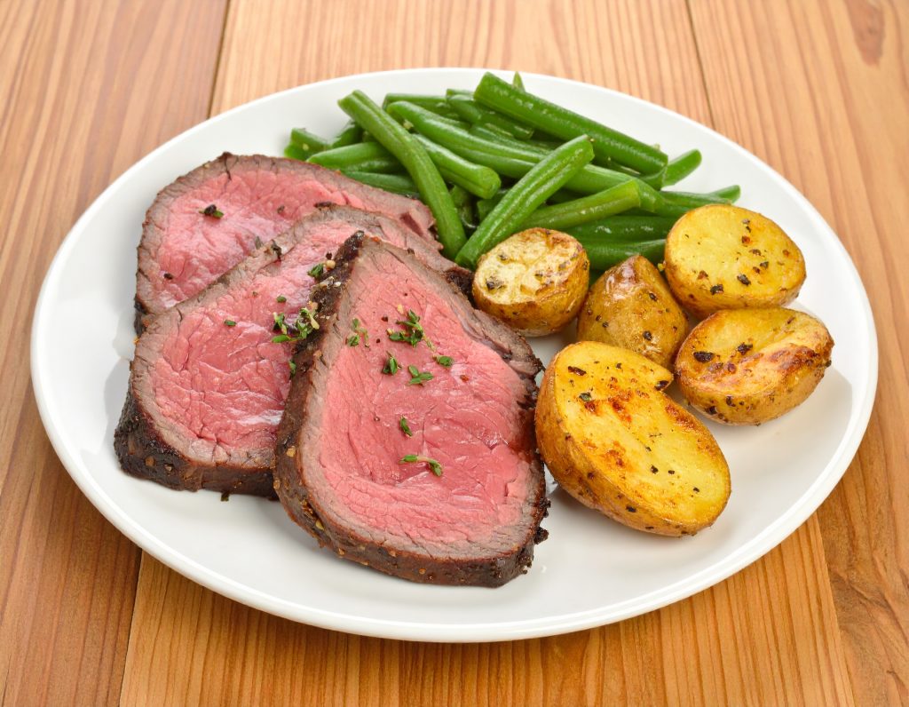 Rôti de bœuf , haricot vert et pommes de terre