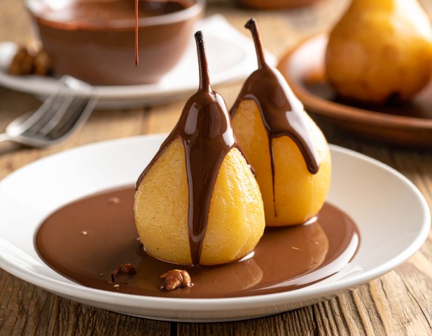 Poire recouvert d'un peu de chocolat fondu (Petit)