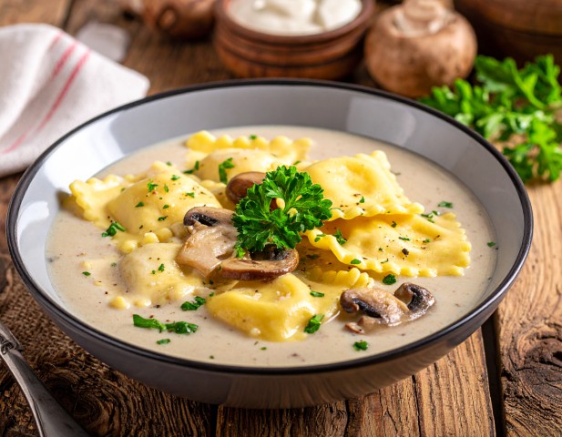 Ravioli à la crème de champignons (Petit)